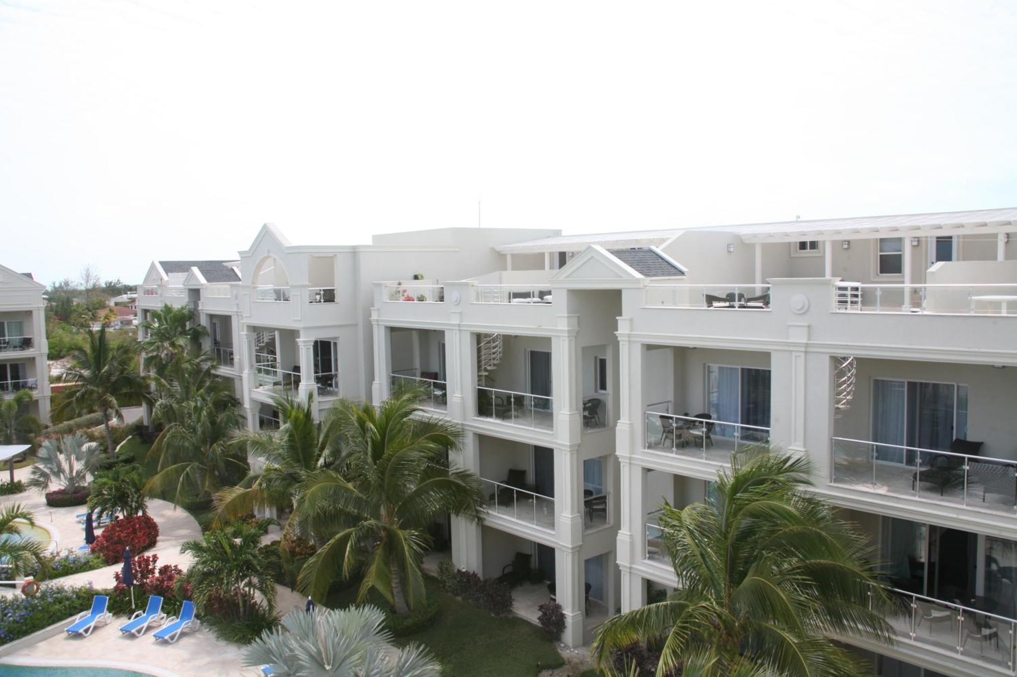 The Atrium Resort Grace Bay Esterno foto