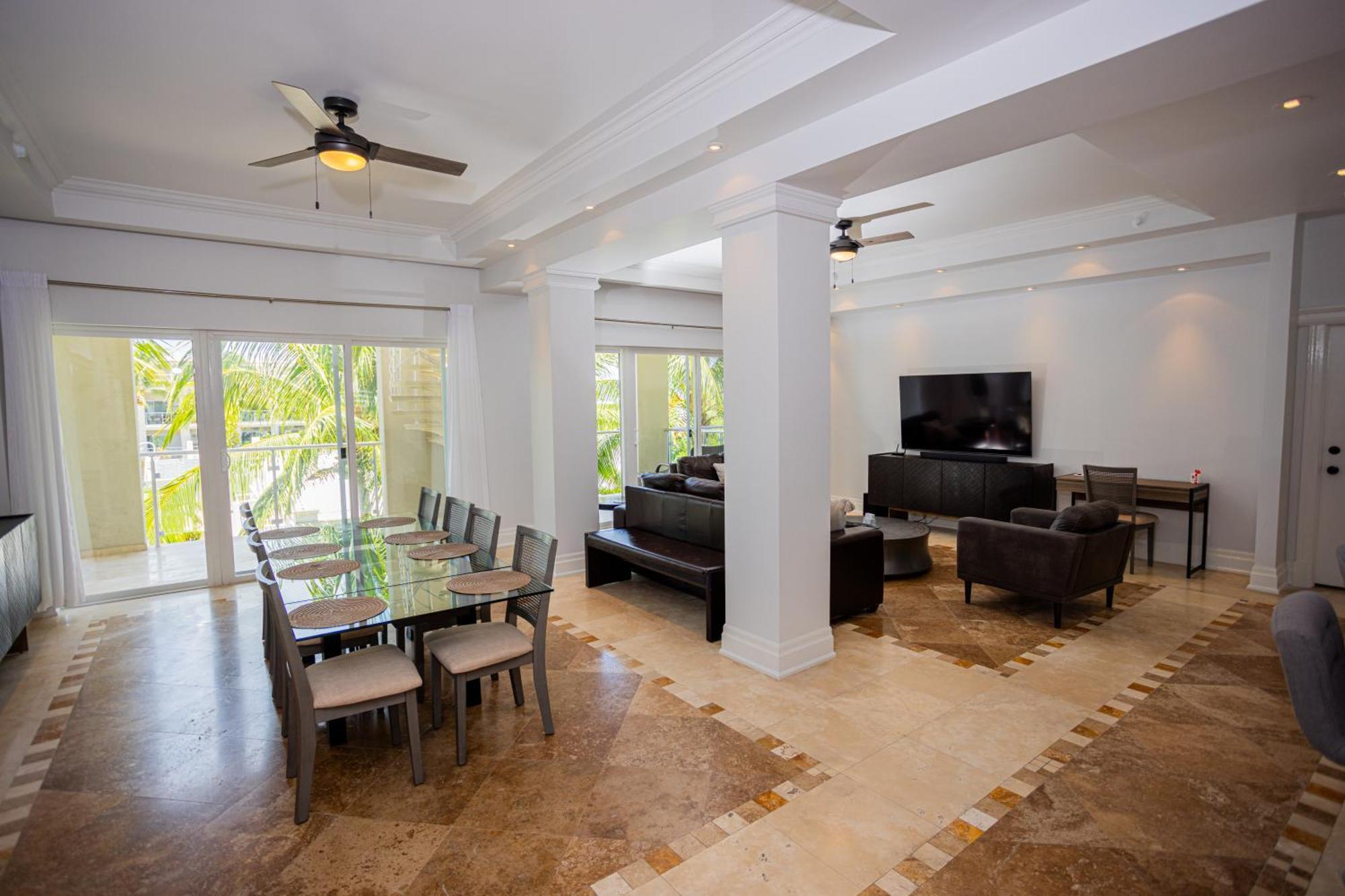 The Atrium Resort Grace Bay Esterno foto